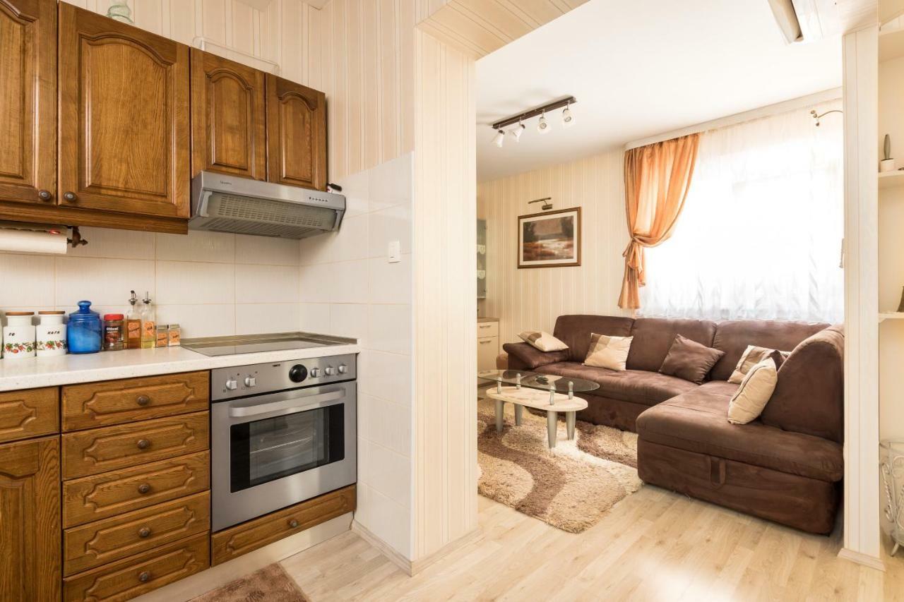 Apartments Ivan Kastela Bagian luar foto